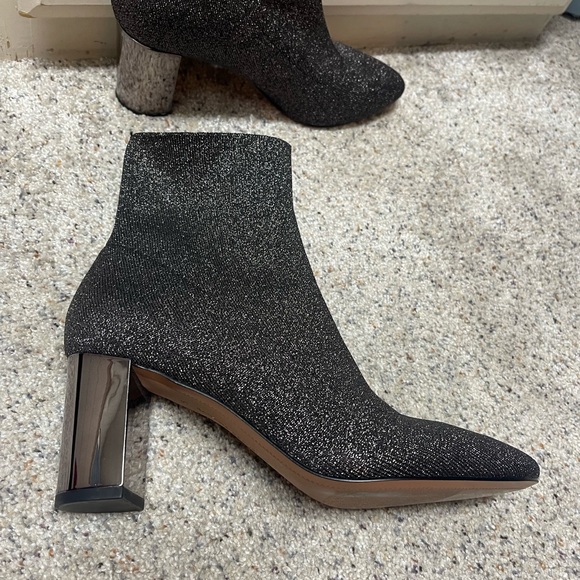 NEW !!! Fancy ❤️ sparkly ❤️ happy booties !!!! Worn once! - Picture 3 of 5